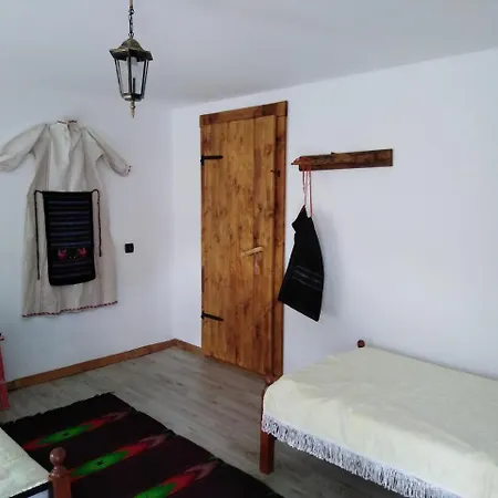 Pensión пицути Devetaki